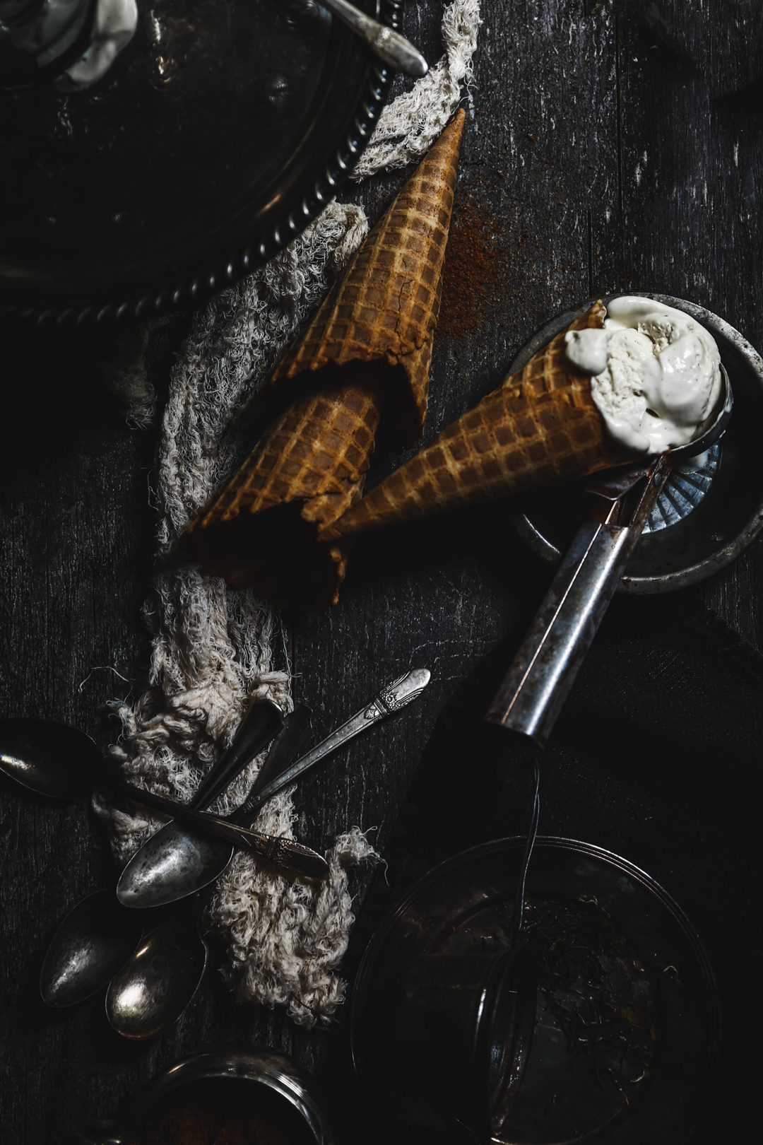 Vanilla bean & cardamom crème fraiche ice cream | Photography & Styling by Christiann Koepke of Christiannkoepke.com_-2