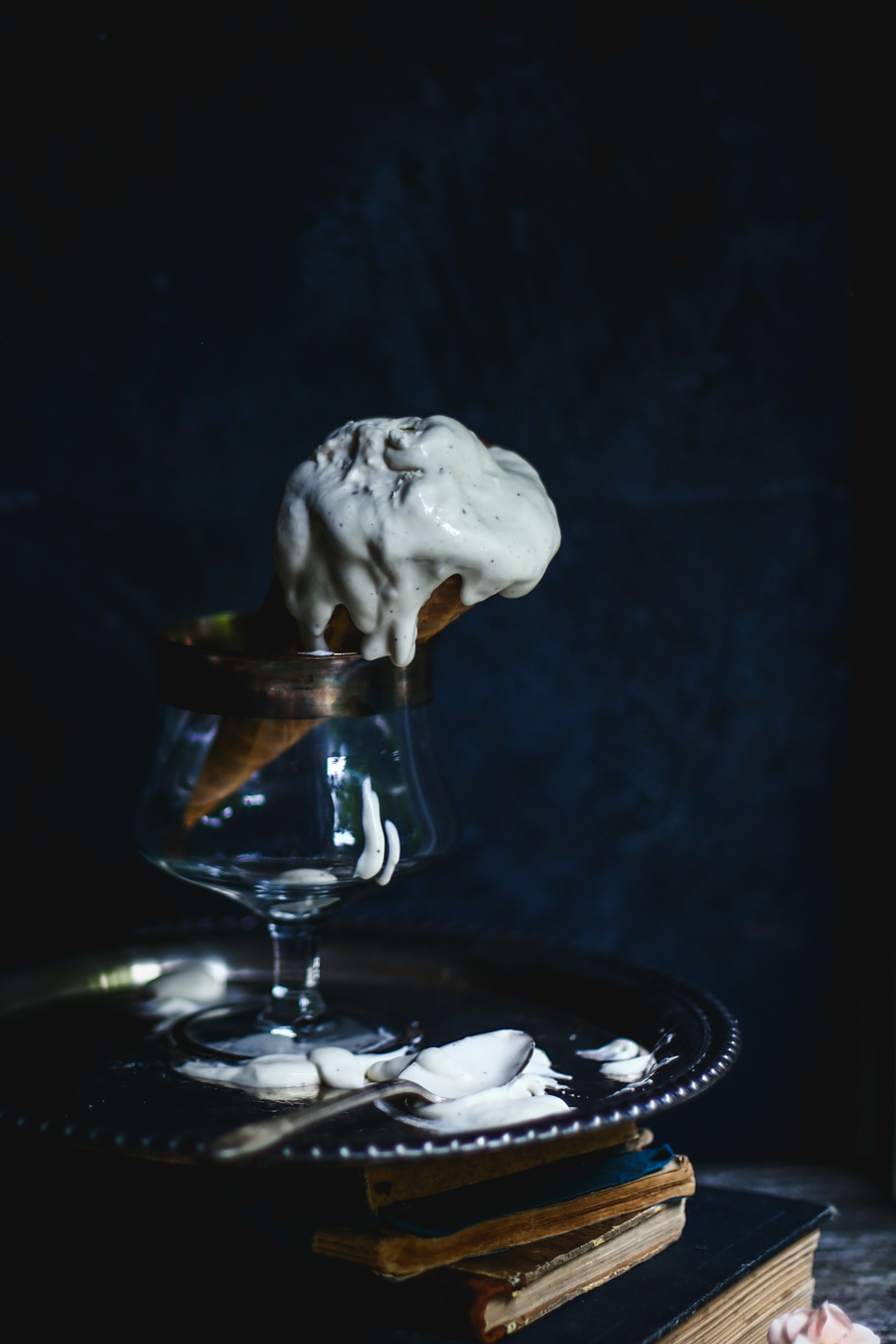 Vanilla bean & cardamom crème fraiche ice cream | Photography & Styling by Christiann Koepke of Christiannkoepke.com_-9