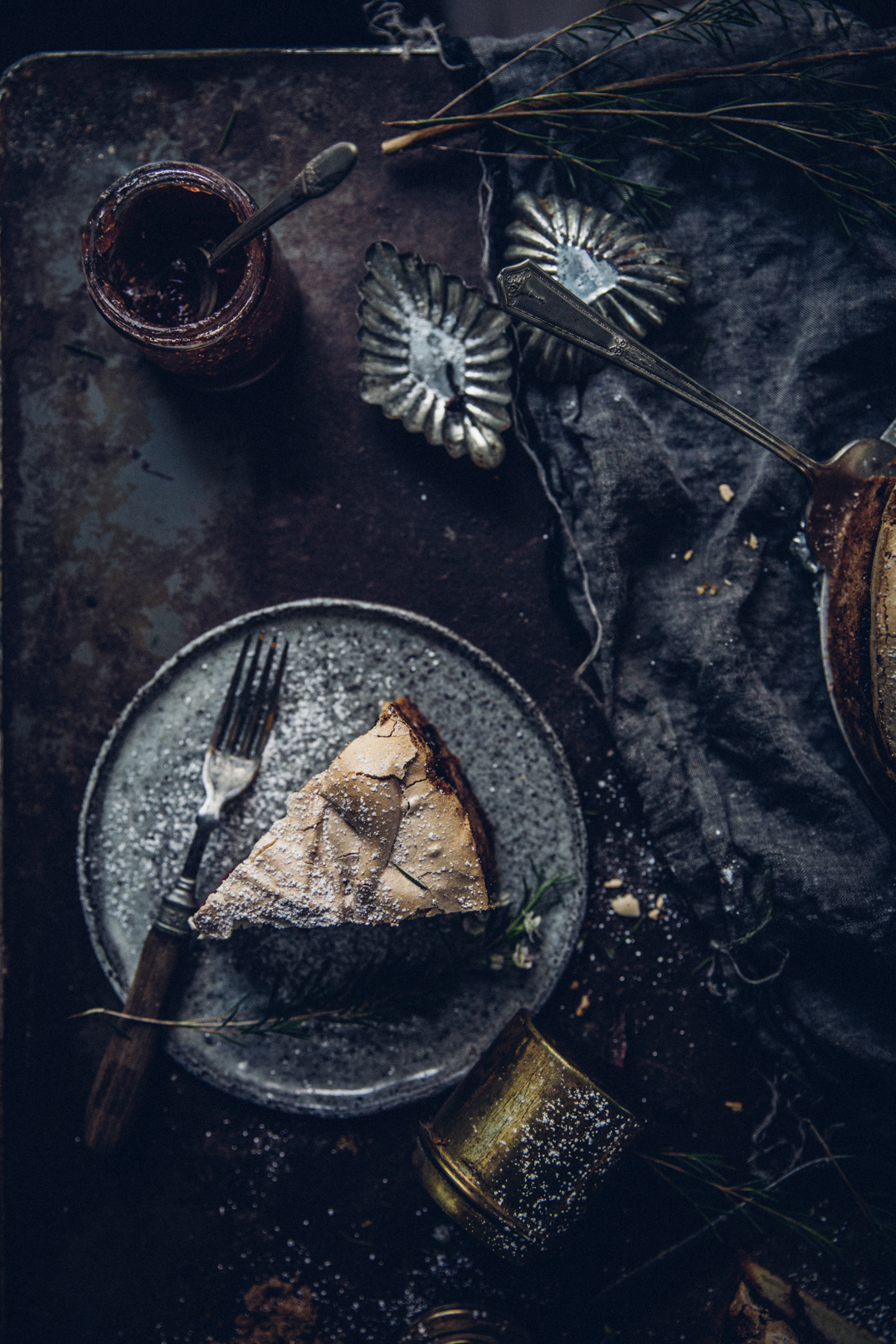 winter-nordic-cake-with-a-rhubarb-black-current-rose-jam-photography-styling-by-christiannkoepke-com-21